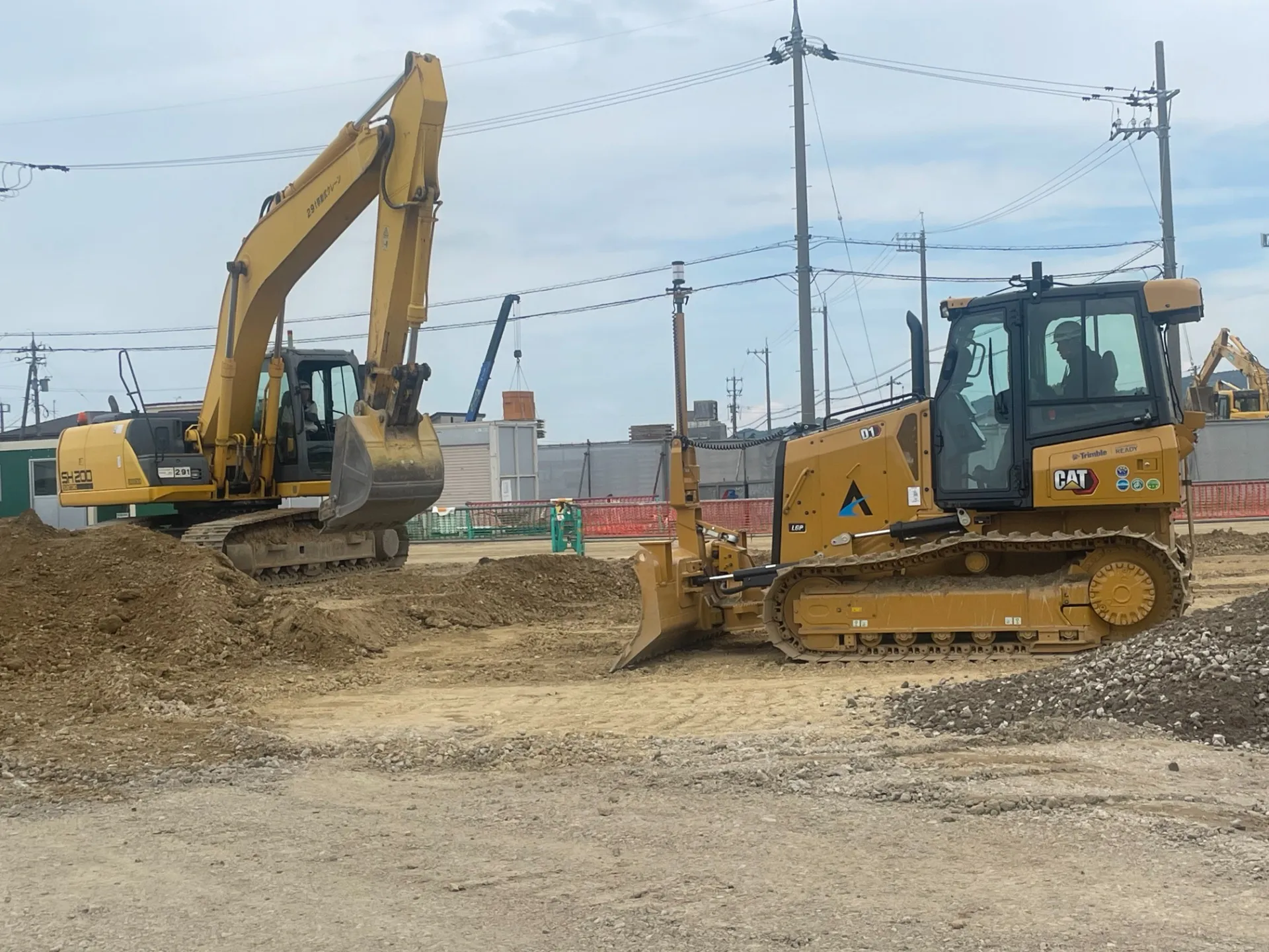 一緒に駐車場作ってみませんか(^^)